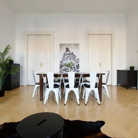 Budget By Hi5 - King Street - For Groups 부다페스트